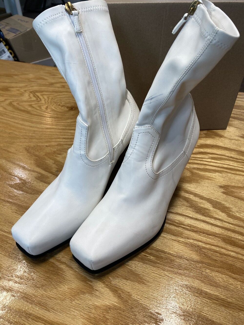 Stella McCartney Riding Boot Women's 9.5 White Leather Mid-Calf Square Toe S51